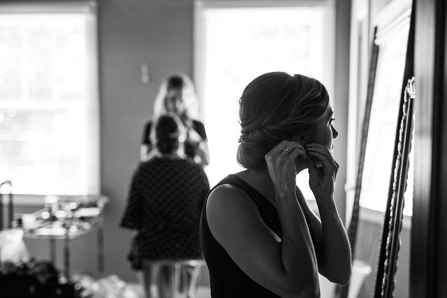 bride-4797907_640